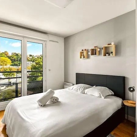 Apartment T2 Paisible Vaise, Avec Parking Metro Direct Bellecour