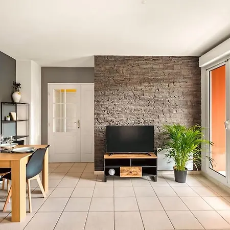 T2 Paisible Vaise, Avec Parking Metro Direct Bellecour