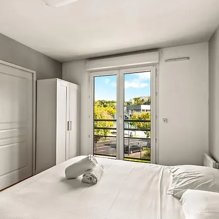 T2 Paisible Vaise, Avec Parking Metro Direct Bellecour Apartament